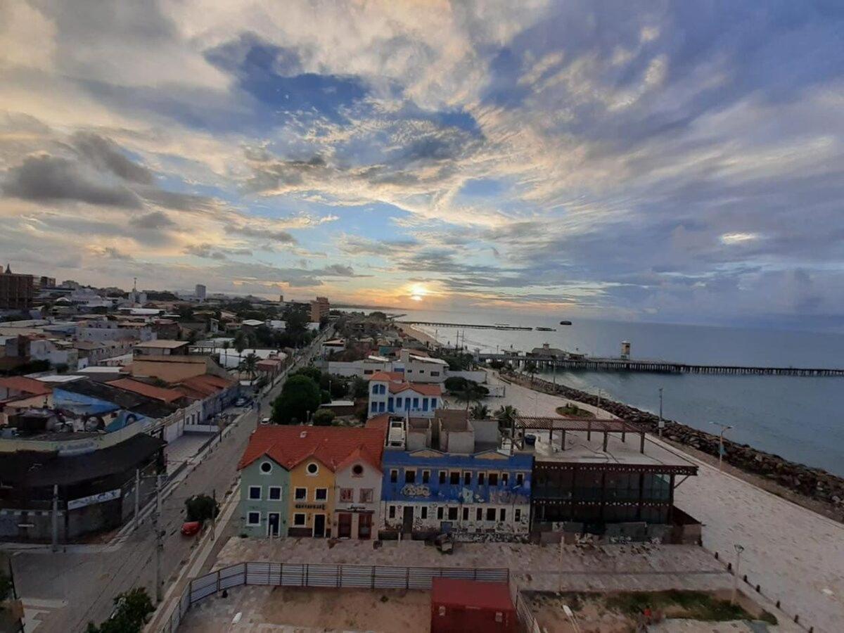 605 Flat Mobiliado Com Vista Lateral Mar Na Praia De Iracema Com Ventilador Fortaleza  Eksteriør bilde